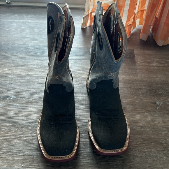 Twisted X Men’s Cowboy Boots - Picture 2 of 9